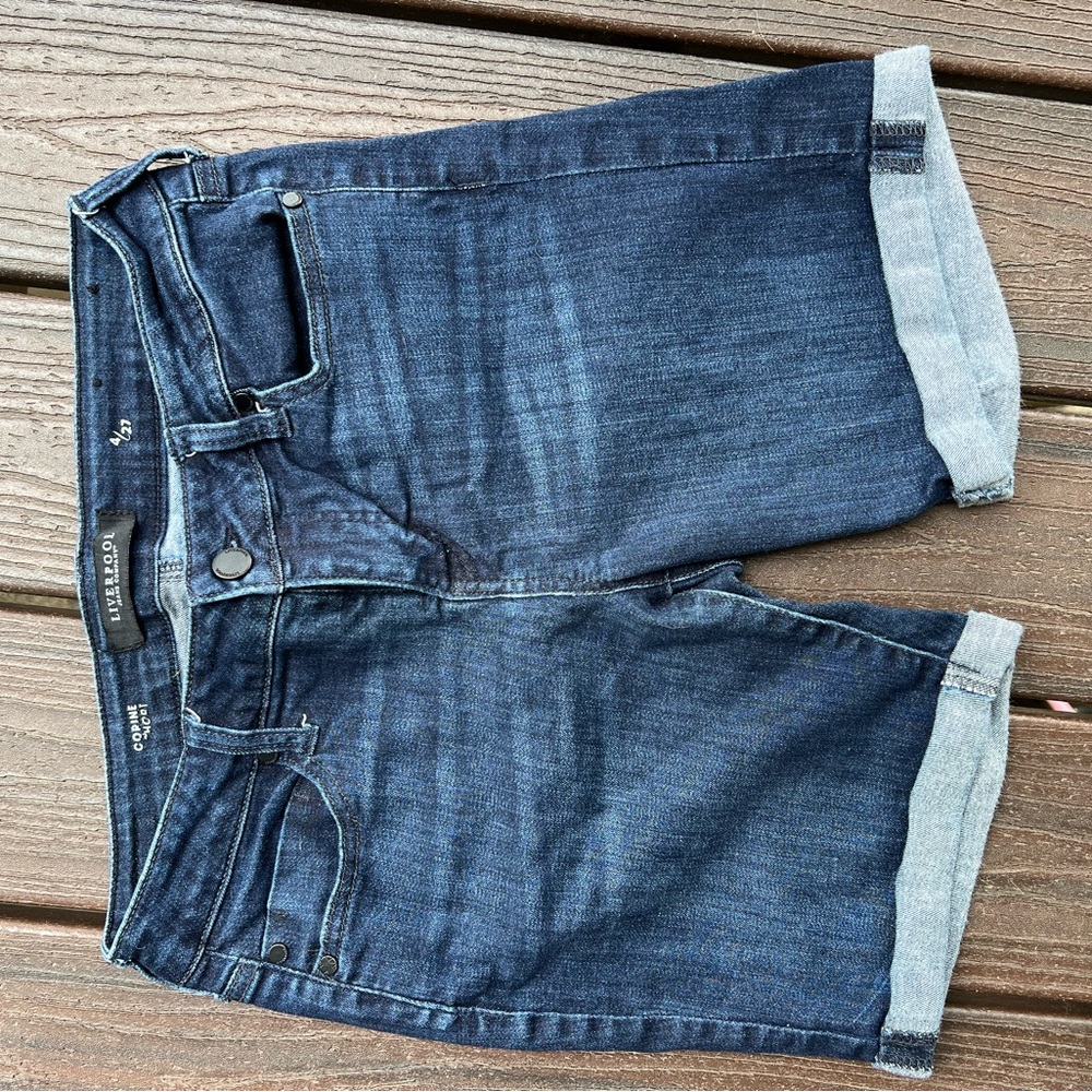 Women’s denim shorts, 7”